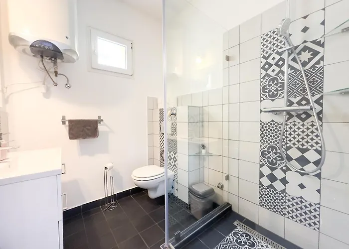 1br Stylish With Views & Ac - Purple Skyline Budapest