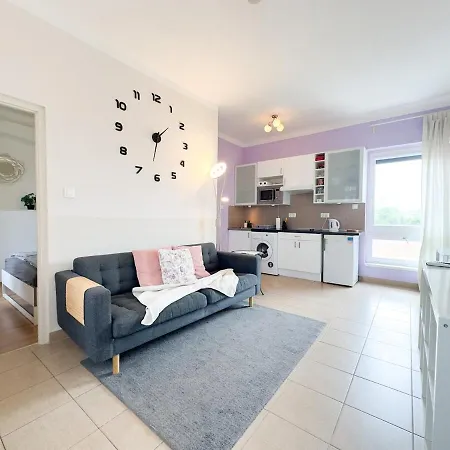 Cozy 1br With Skyline View - Purple Skyline Appartement